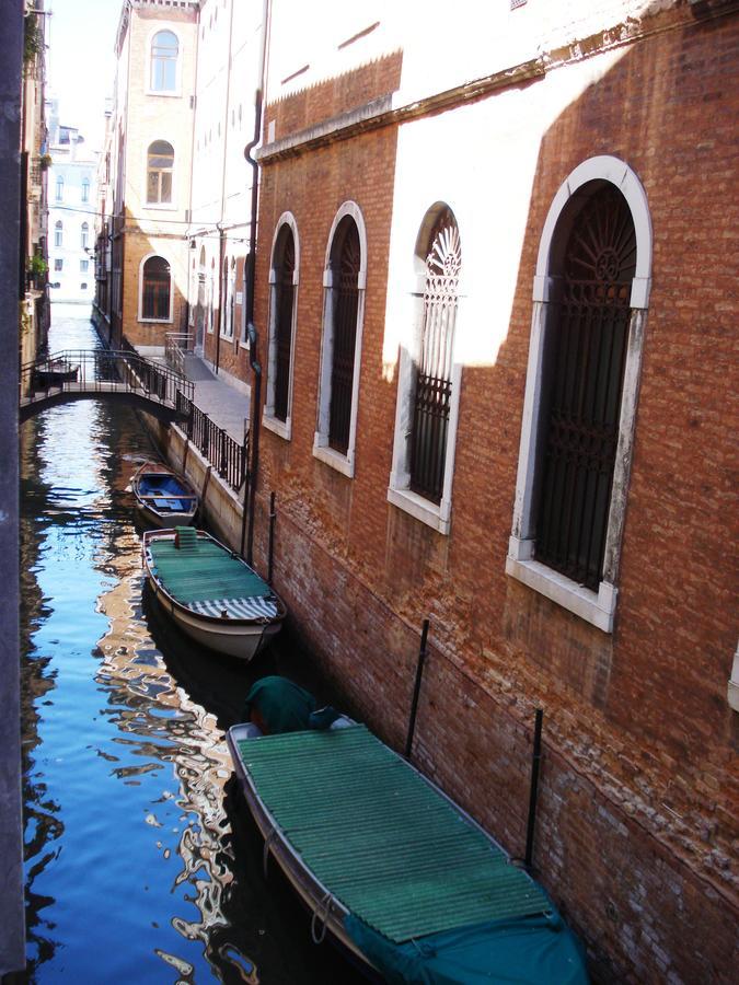 Love Island Venice Veneza Exterior foto