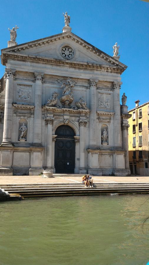Love Island Venice Veneza Exterior foto